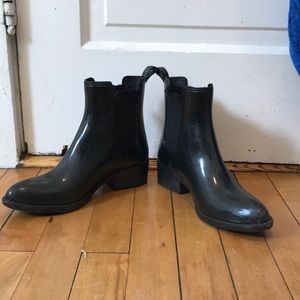 Pre-Loved Jeffrey Campbell Chelsea Rainboots